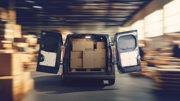 Renault Trafic Van E-Tech electric digitālais priekšējais panelis