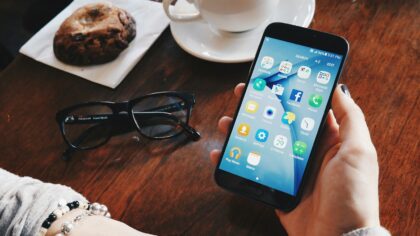 Vidējās klases Android viedtālruņi 2024. gadā: kam pievērst uzmanību, lai nepārmaksātu